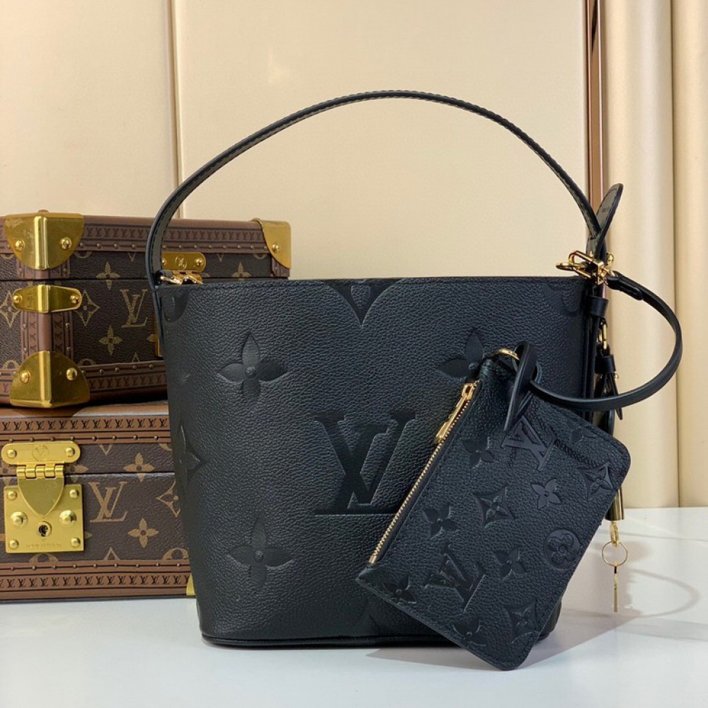 Lv All In BB m13480 18x12x16cm  Bags