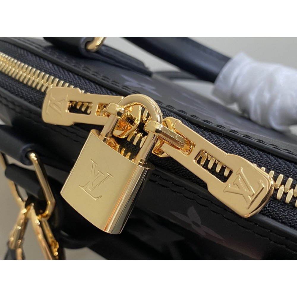 Lv Alma M12561 17.5x11.5x23.5cm Bags