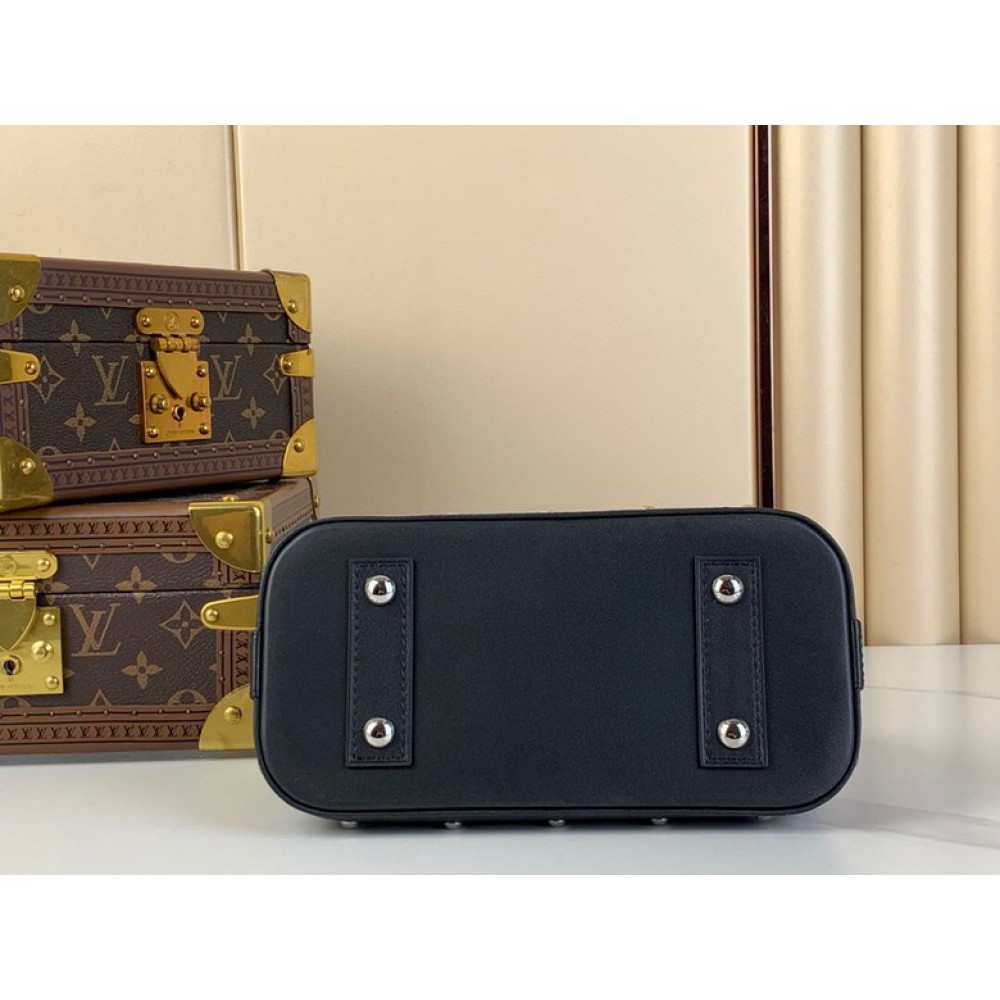 Lv Alma M13078 17.5x11.5x23.5cm Bags