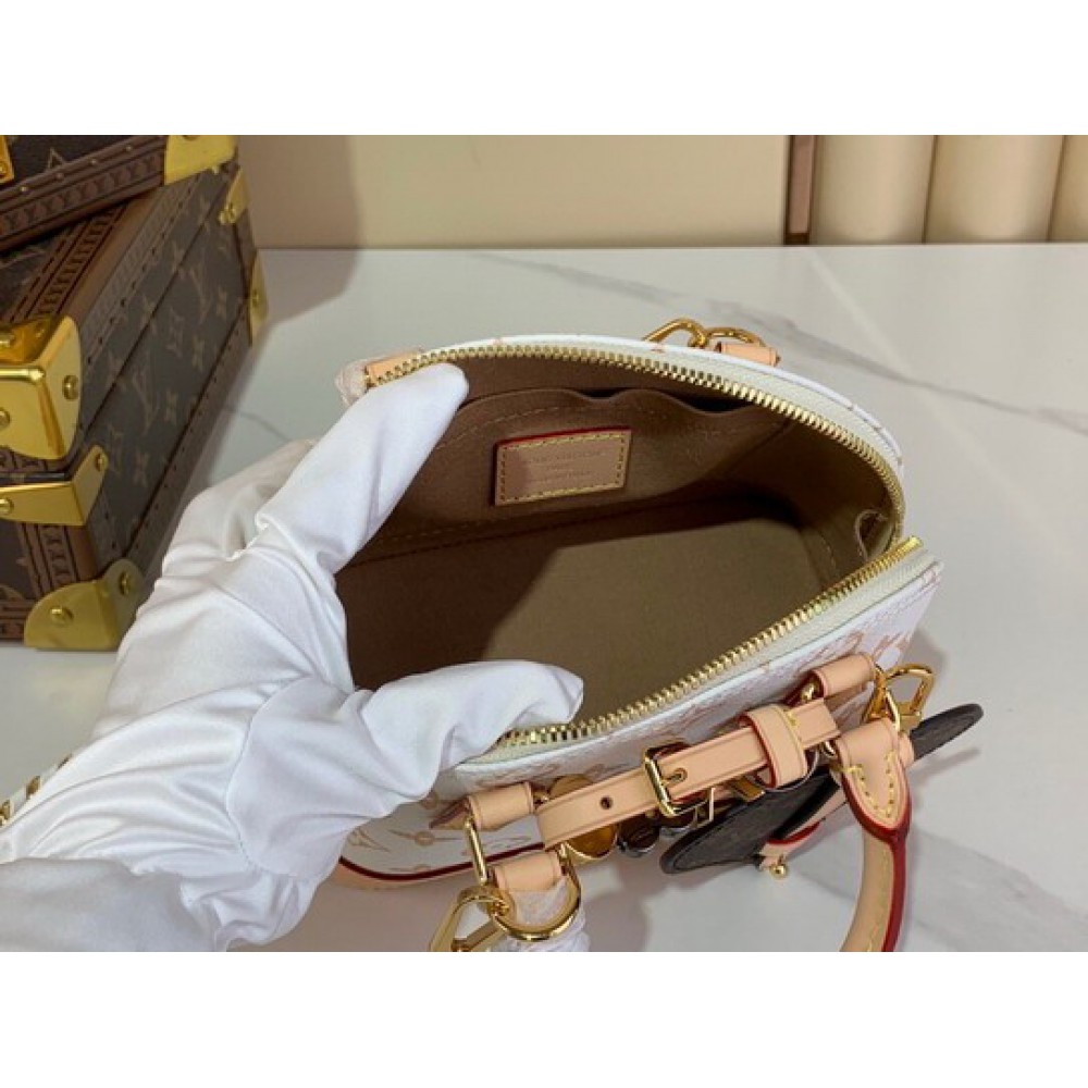 Lv Alma M14339 15x19.5x10cm  Bags