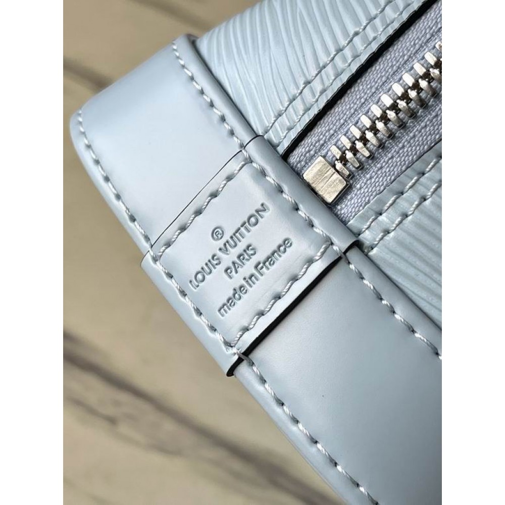 Lv Alma M22357 23.5x17.5x11.5cm Bags