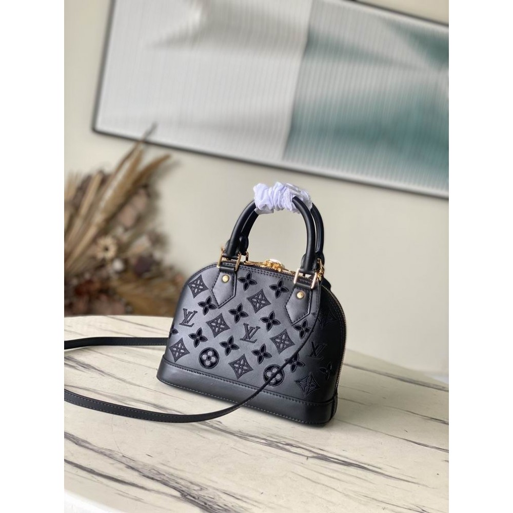 Lv Alma M22878 23.5x17.5x11.5cm Bags