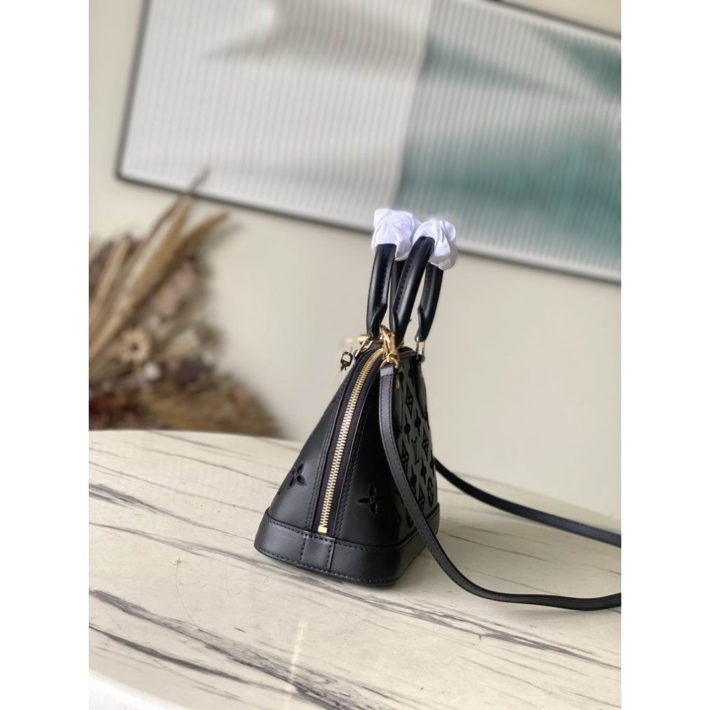 Lv Alma M22878 23.5x17.5x11.5cm Bags