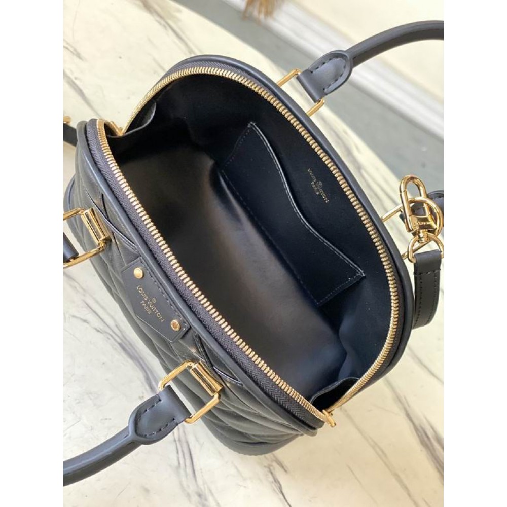 Lv Alma M23666 23.5x17.5x11.5cm Bags