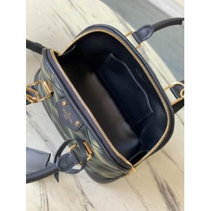 Lv Alma M23666 23.5x17.5x11.5cm Bags