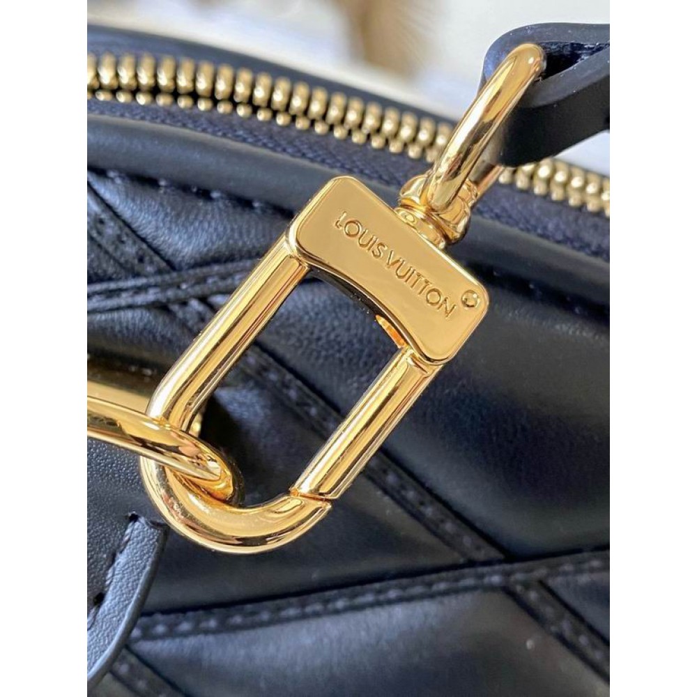 Lv Alma M23666 23.5x17.5x11.5cm Bags