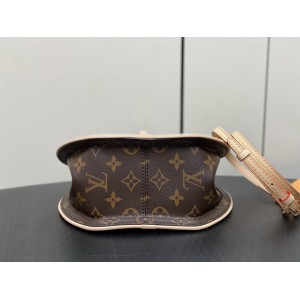 Lv Around Me M47117 22.5x21x7cm  Bags