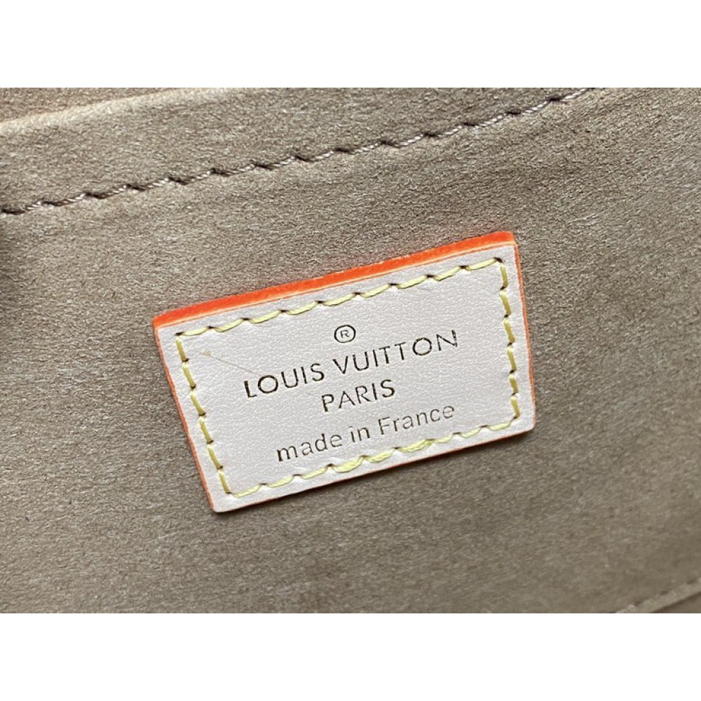 Lv Around Me M47117 22.5x21x7cm  Bags
