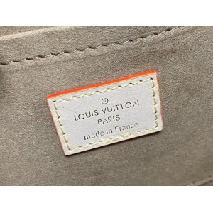 Lv Around Me M47117 22.5x21x7cm  Bags