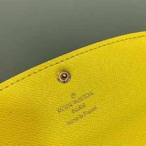 Lv Emily Wallet M60698 19x10cm Accesories