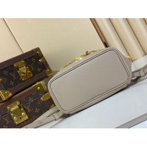 Lv Coussin Backpack PM M13357 26x10x21cm Bags