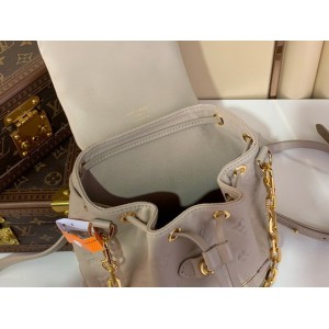 Lv Coussin Backpack PM M13357 26x10x21cm Bags