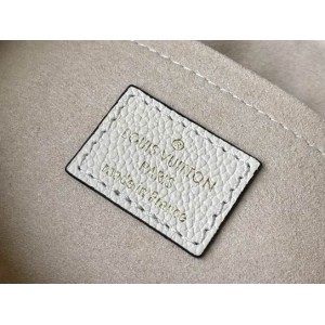 Lv Bagatelle M46002 22x14x9cm  Bags