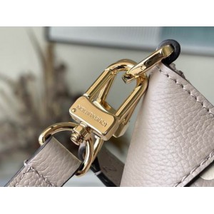 Lv Bagatelle M46002 22x14x9cm  Bags