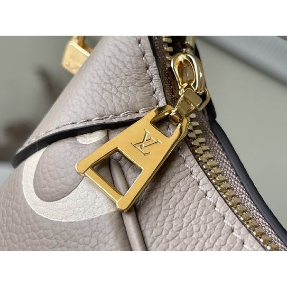 Lv Bagatelle M46002 22x14x9cm  Bags