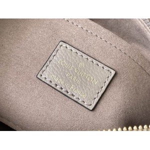 Lv Bagatelle M46002 22x14x9cm  Bags