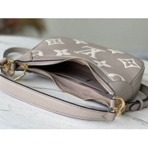 Lv Bagatelle M46002 22x14x9cm  Bags