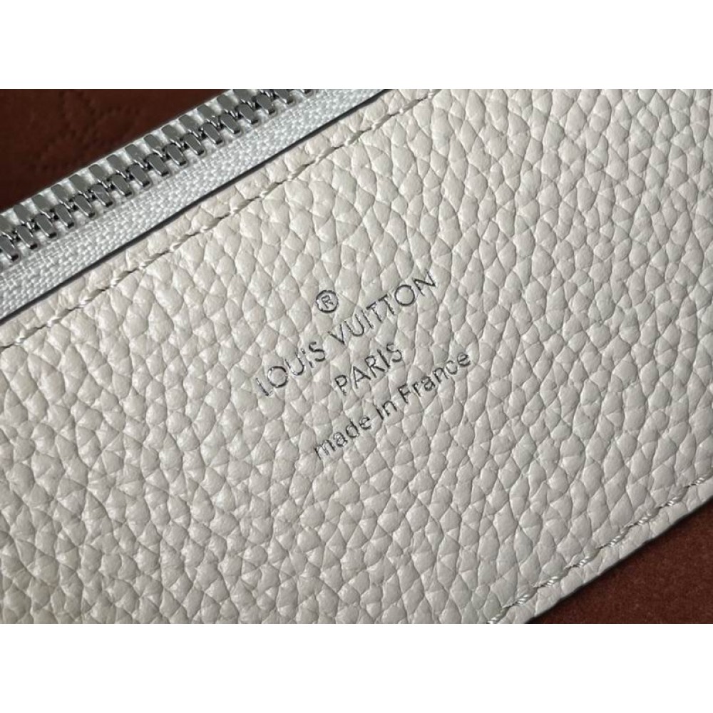 Lv Bella m59203 23x13x32cm Bags