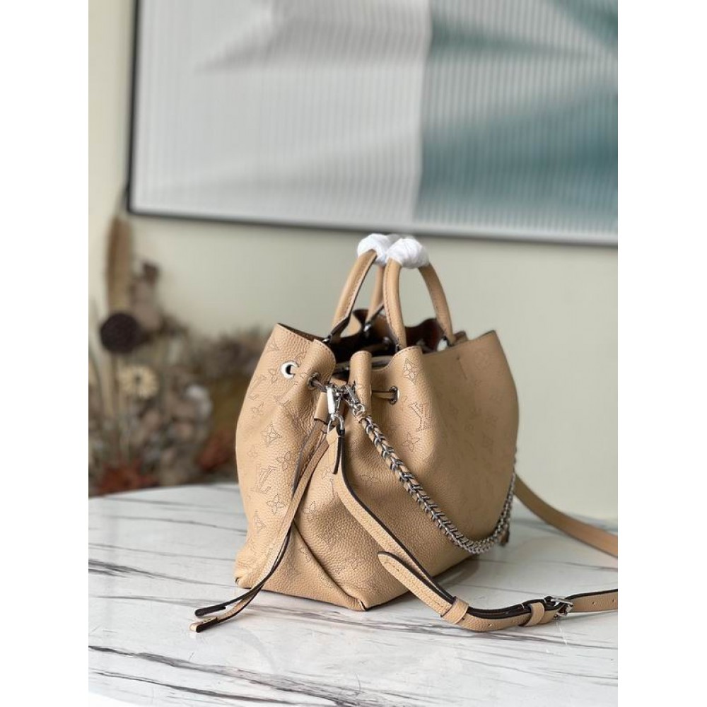 Lv Bella m59655 23x13x32cm Bags