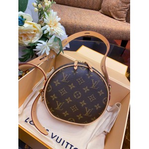 Lv Boite Chapeau M45578 17x18x7cm Bags