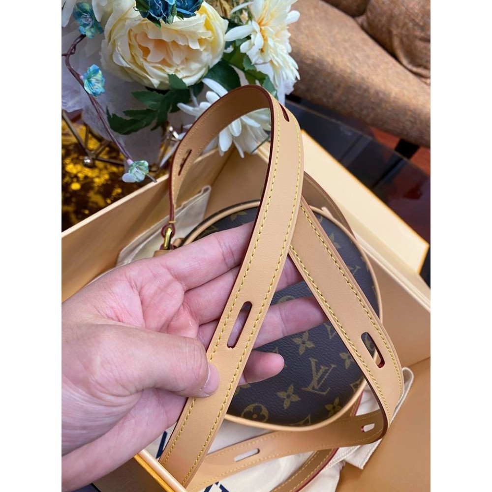 Lv Boite Chapeau M45578 17x18x7cm Bags