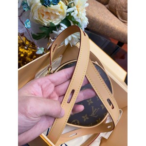 Lv Boite Chapeau M45578 17x18x7cm Bags