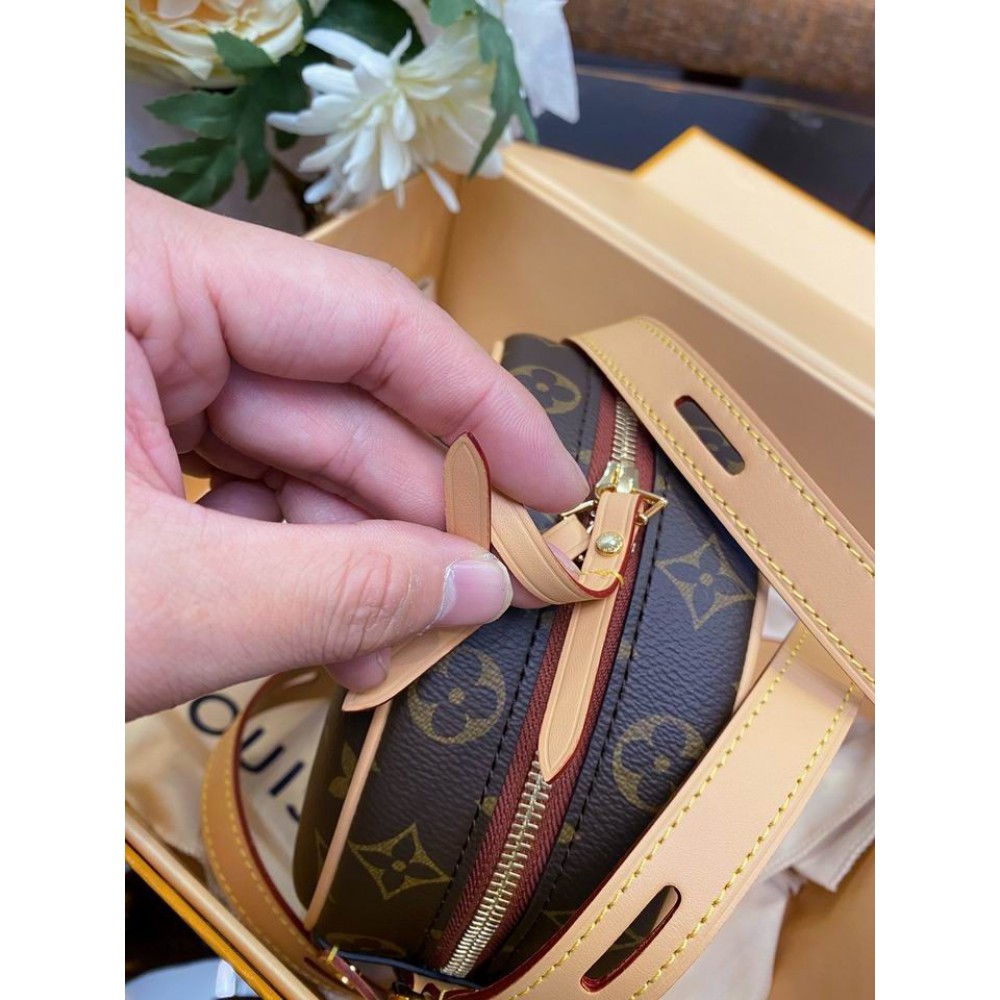 Lv Boite Chapeau M45578 17x18x7cm Bags