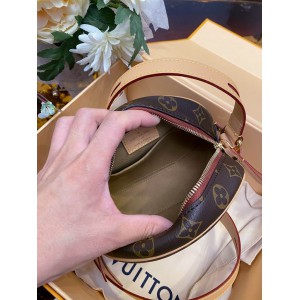 Lv Boite Chapeau M45578 17x18x7cm Bags