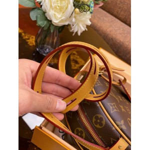 Lv Boite Chapeau M52294 20x22.5x8cm Bags