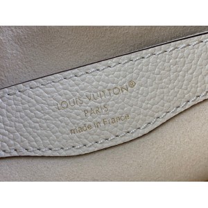 Lv Boulogne M12930 16x9.5x29cm Bags