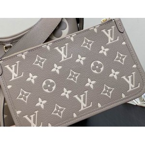 Lv CarryAll PM M12917 29x24x12cm  Bags