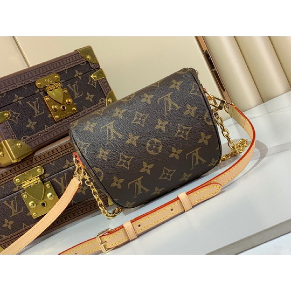 Lv Bumbag M13449 17x12x9.5cm  Bags