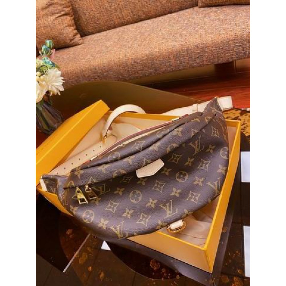 Lv Bumbag m43644 34x14x13cm Bags