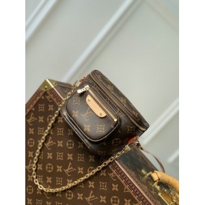 Lv Bumbag M82347 17x12x9.5cm  Bags
