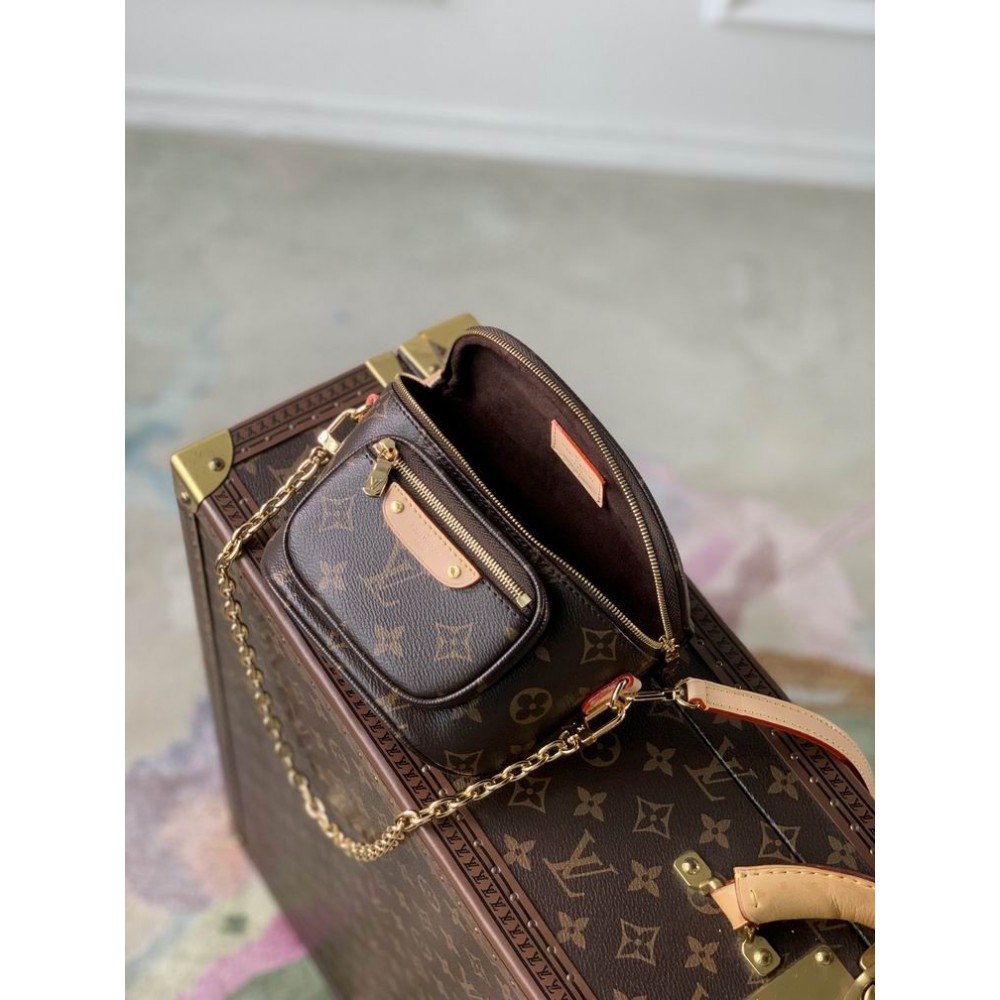Lv Bumbag M82347 17x12x9.5cm  Bags