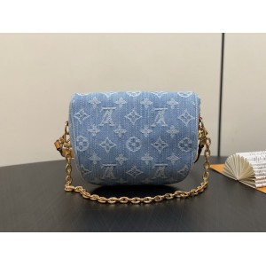 Lv Bumbag M83353 17x12x9.5cm  Bags