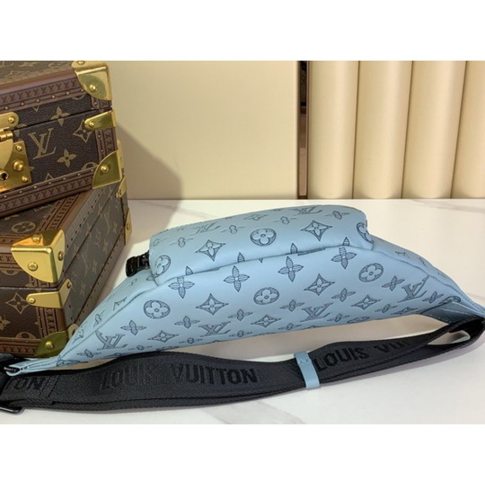 Lv Bumbag m14782 30x15x8cm Bags