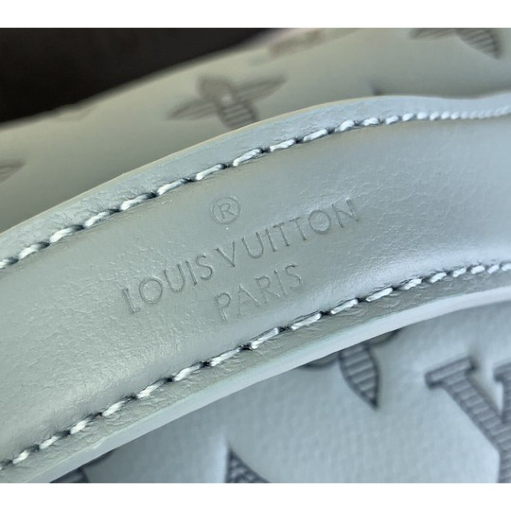 Lv Bumbag m14782 30x15x8cm Bags