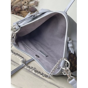 Lv CarryAll Cargo vibe Pm 33.5x23x15cm M12579 Bags