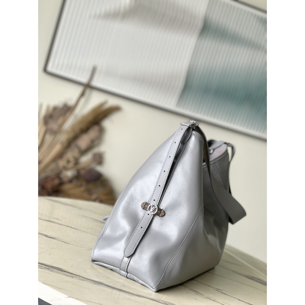 Lv CarryAll vibe M25143 39x30x15cm  Bags