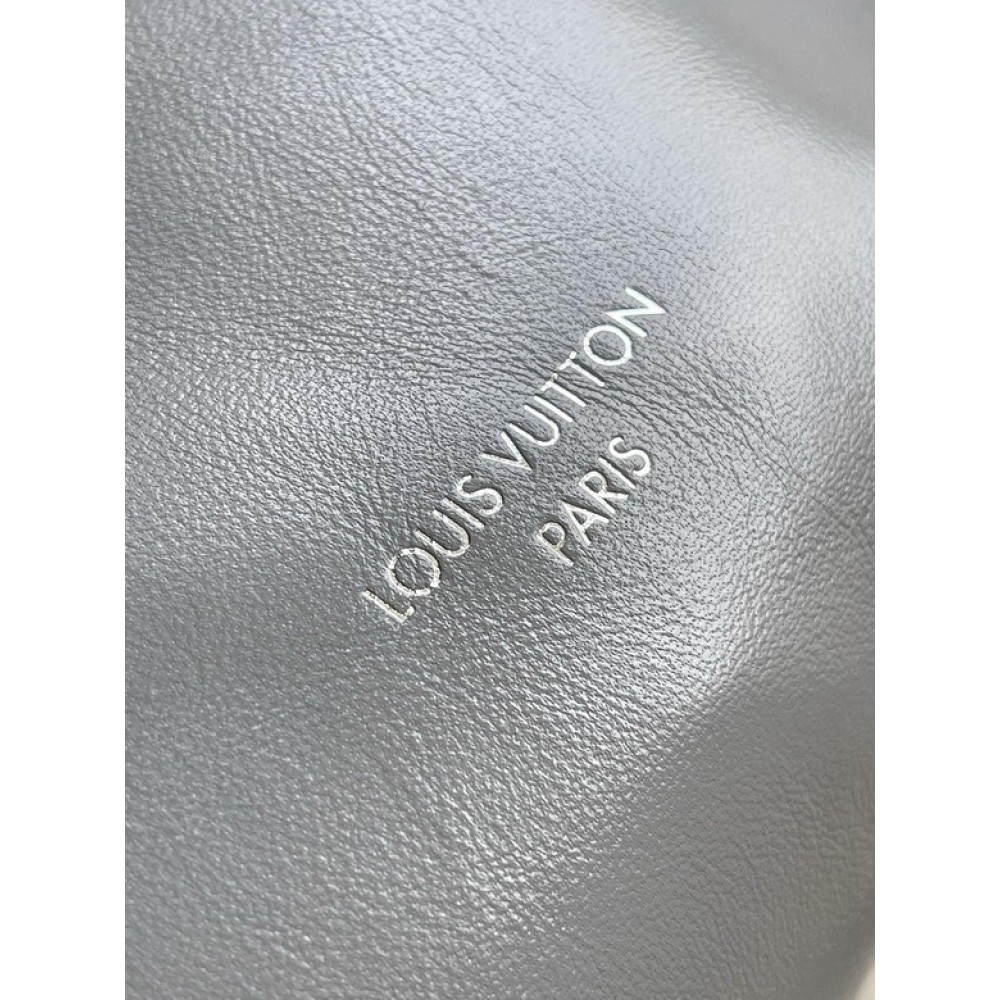 Lv CarryAll vibe M25143 39x30x15cm  Bags