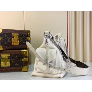 Lv CarryAll Cargo vibe Pm 33.5x23x15cm M12579 Bags