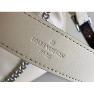 Lv CarryAll Cargo vibe Pm 33.5x23x15cm M12579 Bags