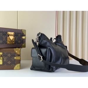 Lv CarryAll Cargo vibe Pm 33.5x23x15cm M12579 Bags