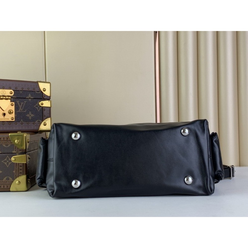 Lv CarryAll Cargo vibe Pm 33.5x23x15cm M12579 Bags