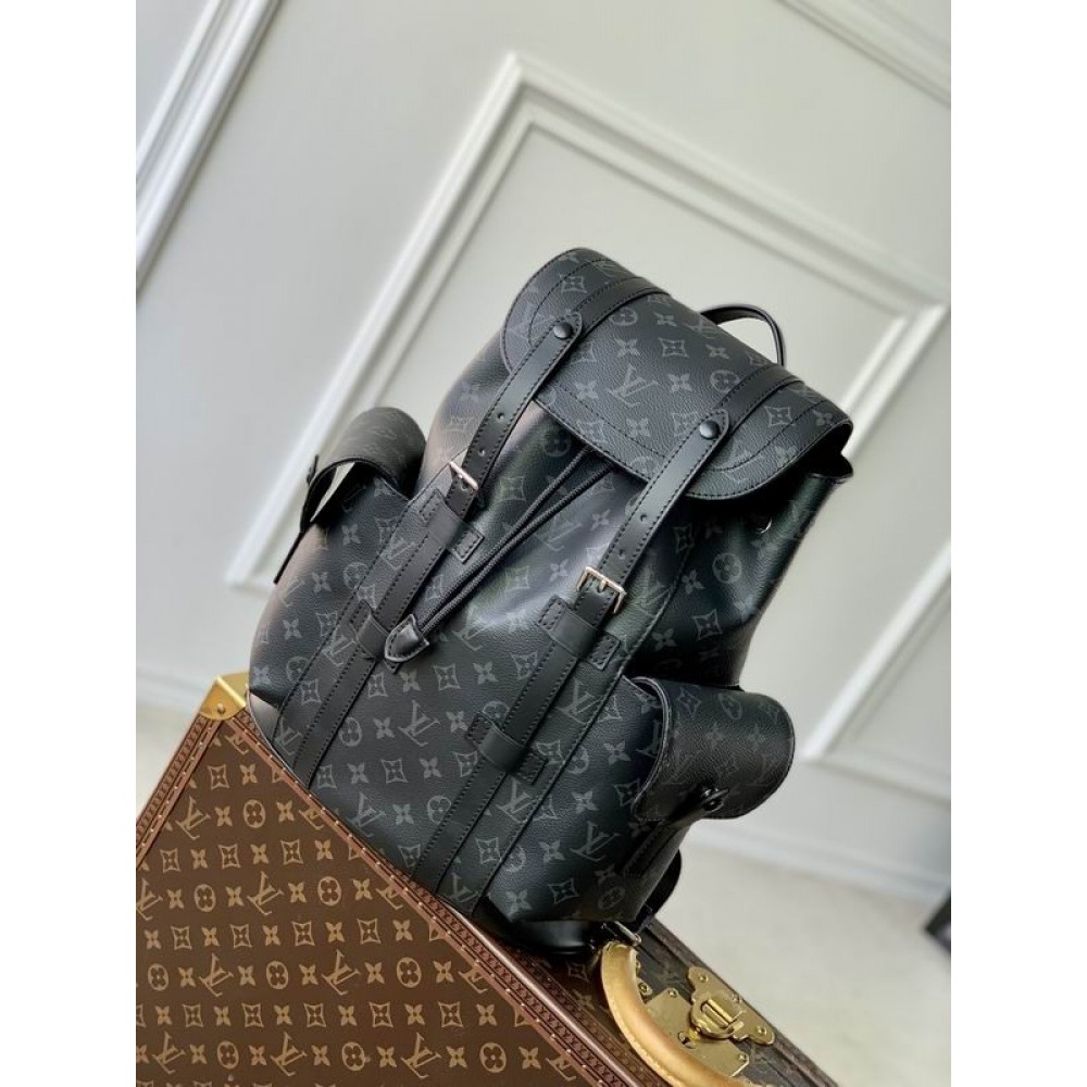 Lv Christopher M46247 32x39x12cm Bags