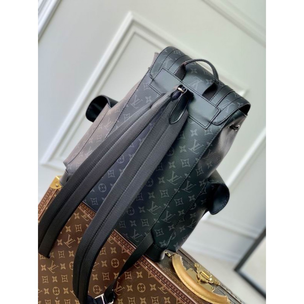 Lv Christopher M46247 32x39x12cm Bags