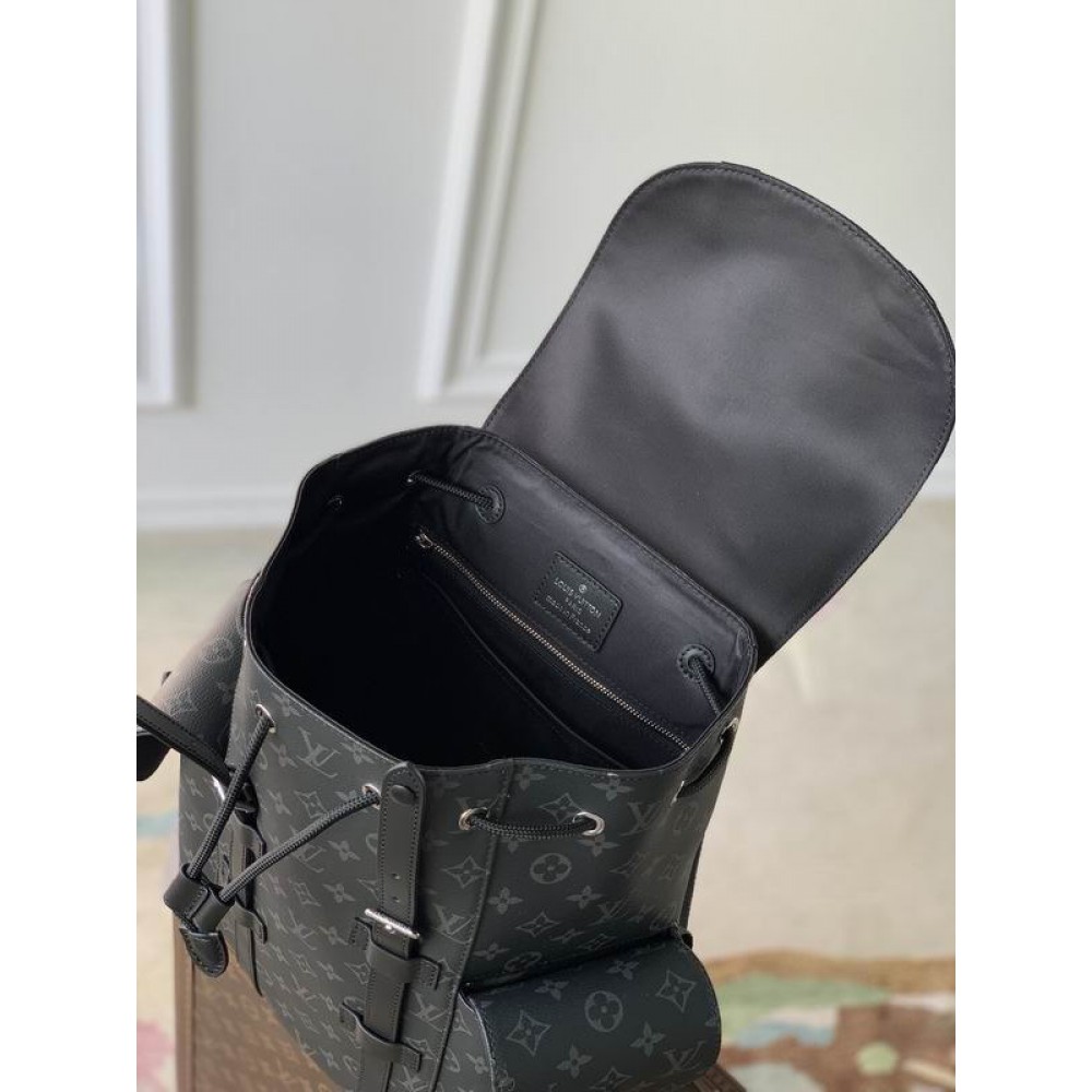 Lv Christopher M46247 32x39x12cm Bags