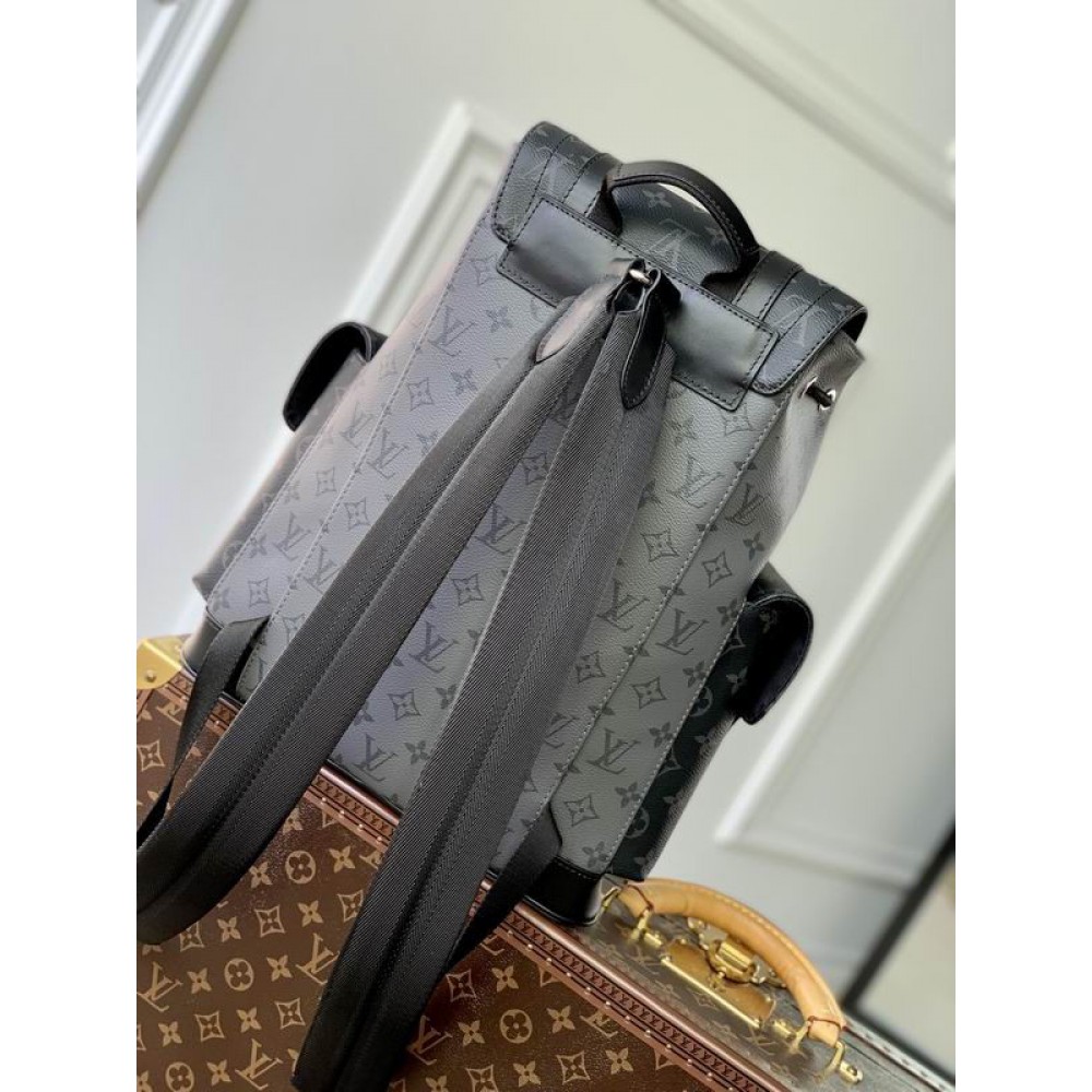 Lv Christopher M46331 32x39x12cm Bags