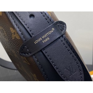 Lv Cookie M15056 19x5x28 5cm  Bags